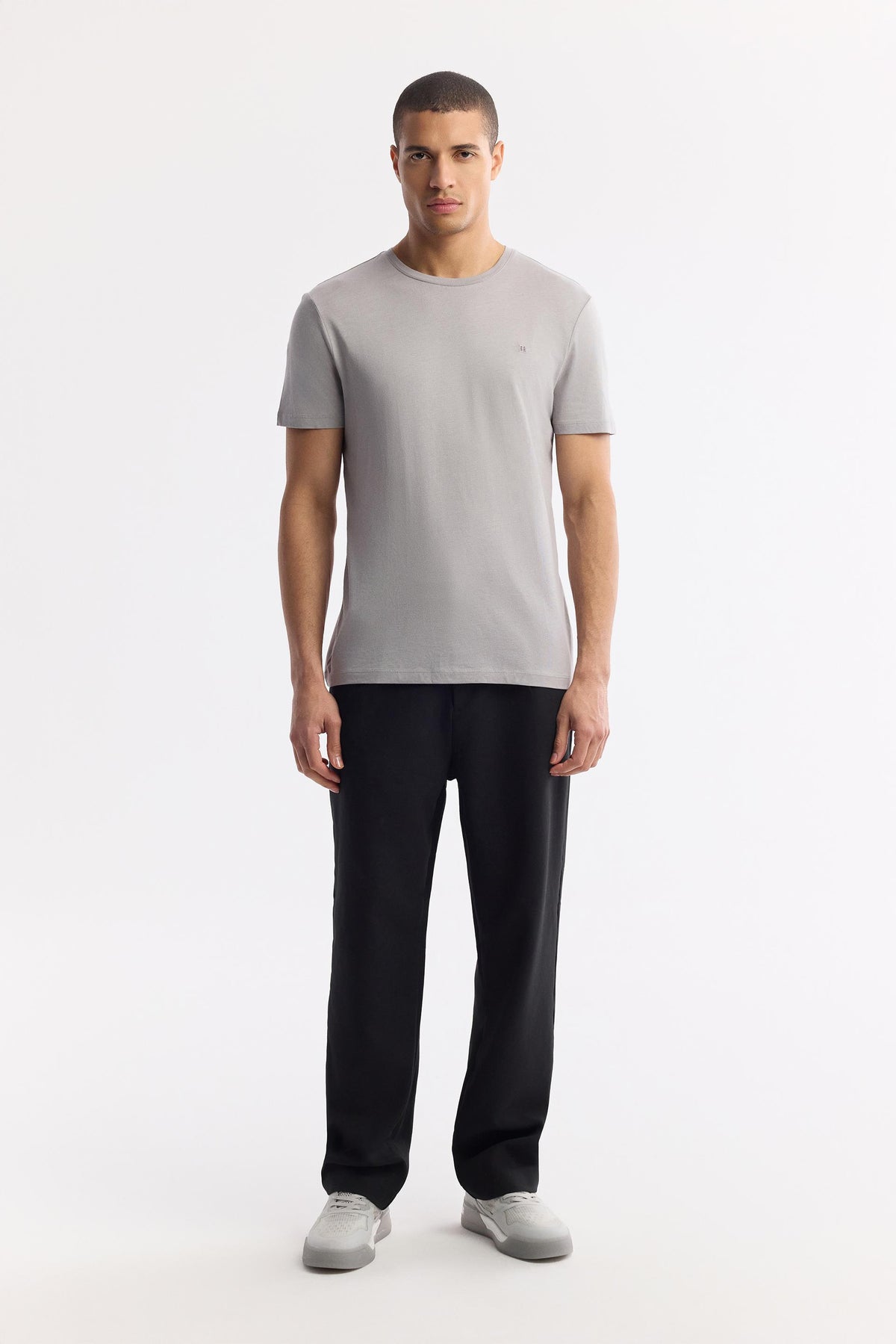 Gri Bisiklet Yaka Soft Touch Basic T-shirt