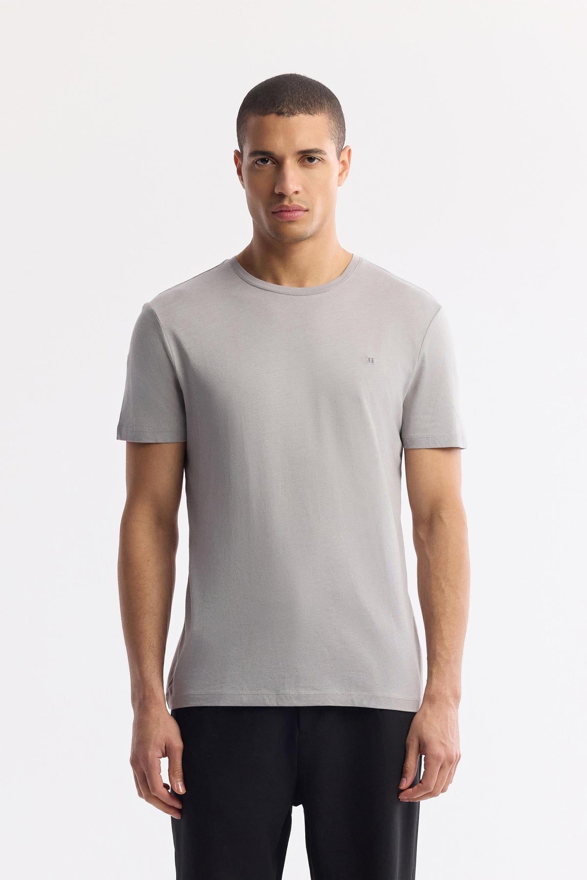 Gri Bisiklet Yaka Soft Touch Basic T-shirt