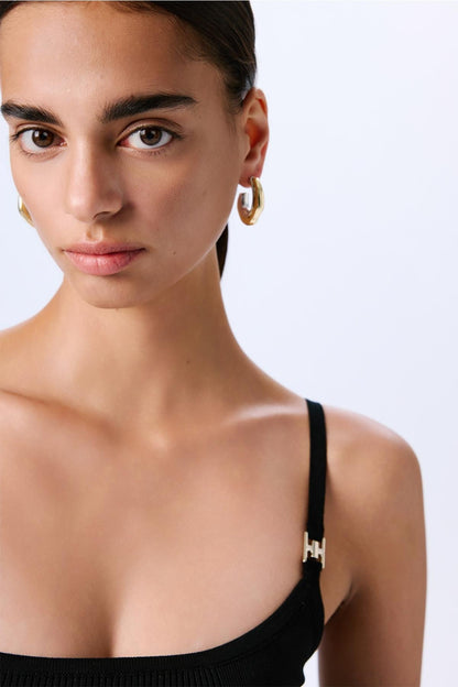 Ince Askılı Şeritli Crop Triko Siyah Bluz