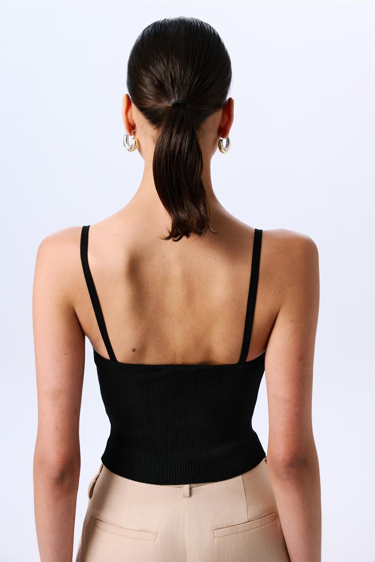 Ince Askılı Şeritli Crop Triko Siyah Bluz