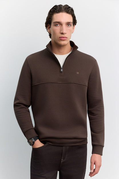 Kahve Dik Yaka Fermuarlı -5 Dereceye Dayanıklı Sweatshirt