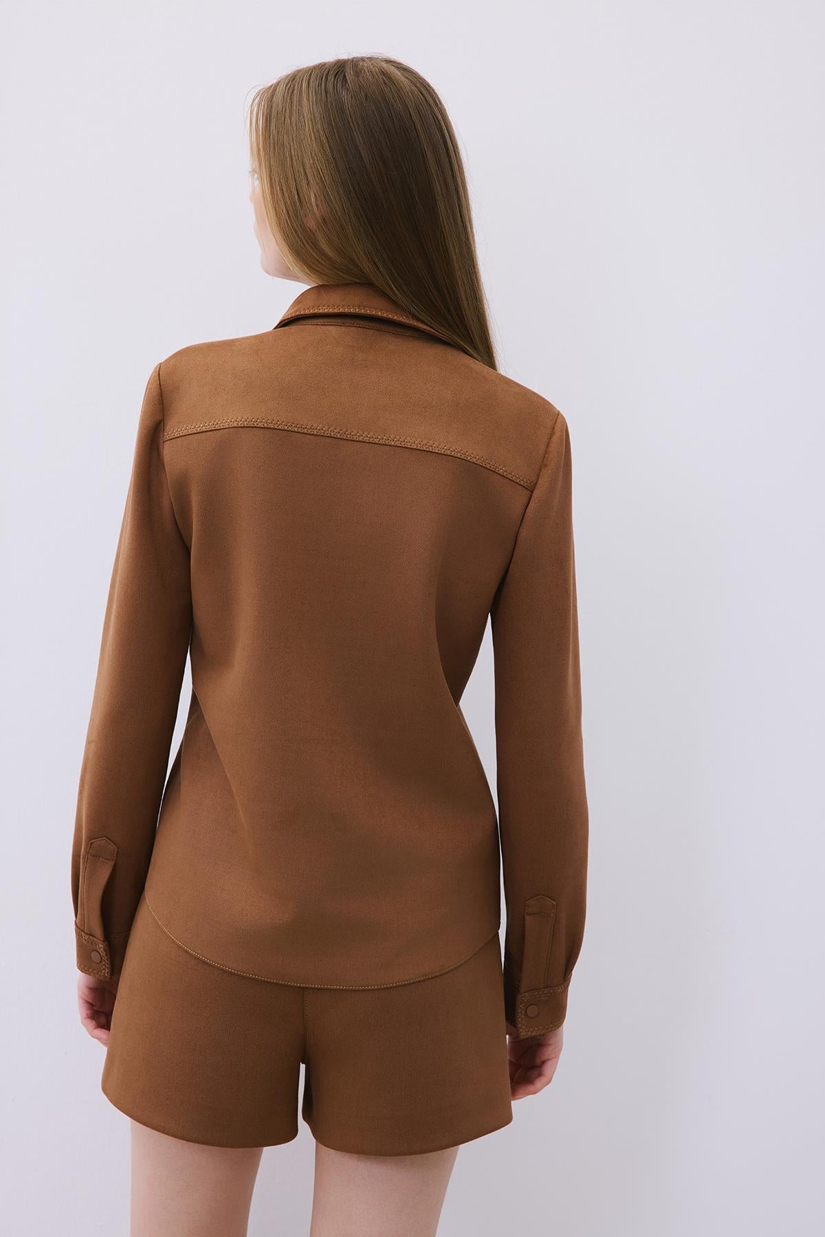 Kontrast Dikişli Süet Kahve Gömlek