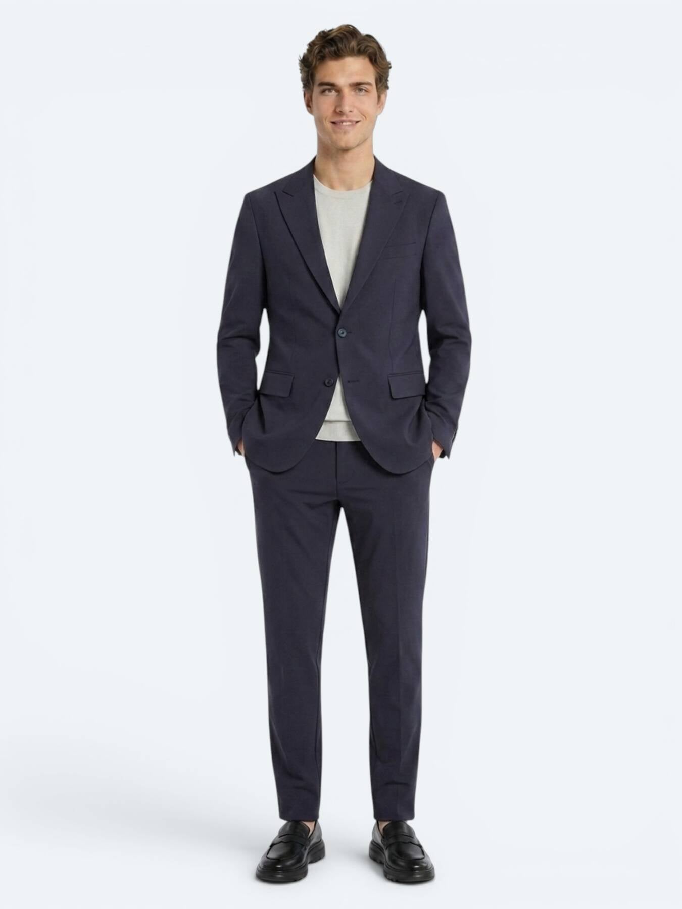 Koyu Gri Düz Modern Fit Örme Takım Elbise