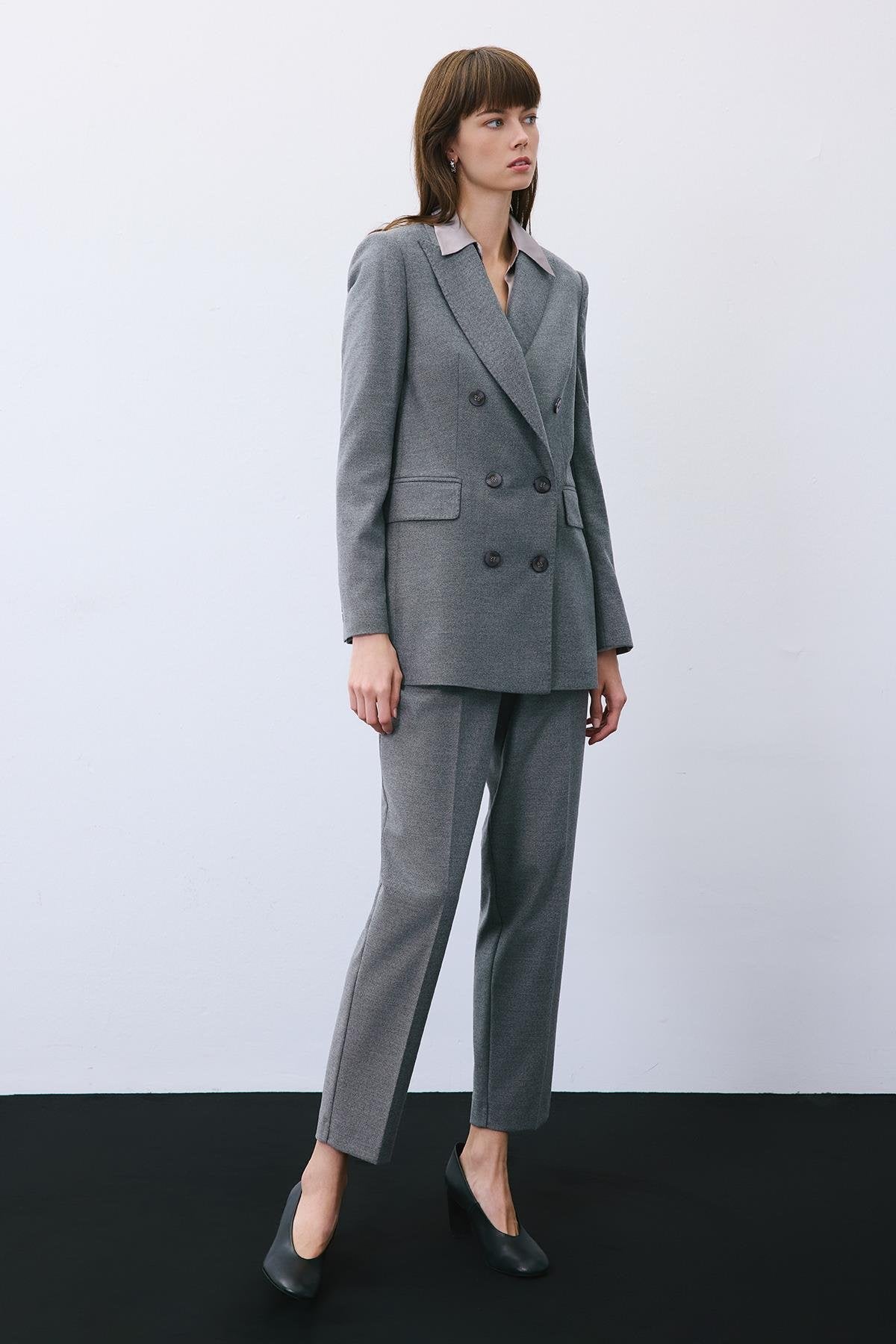 Kruvaze Yün Dokulu Astarlı Gri Ceket