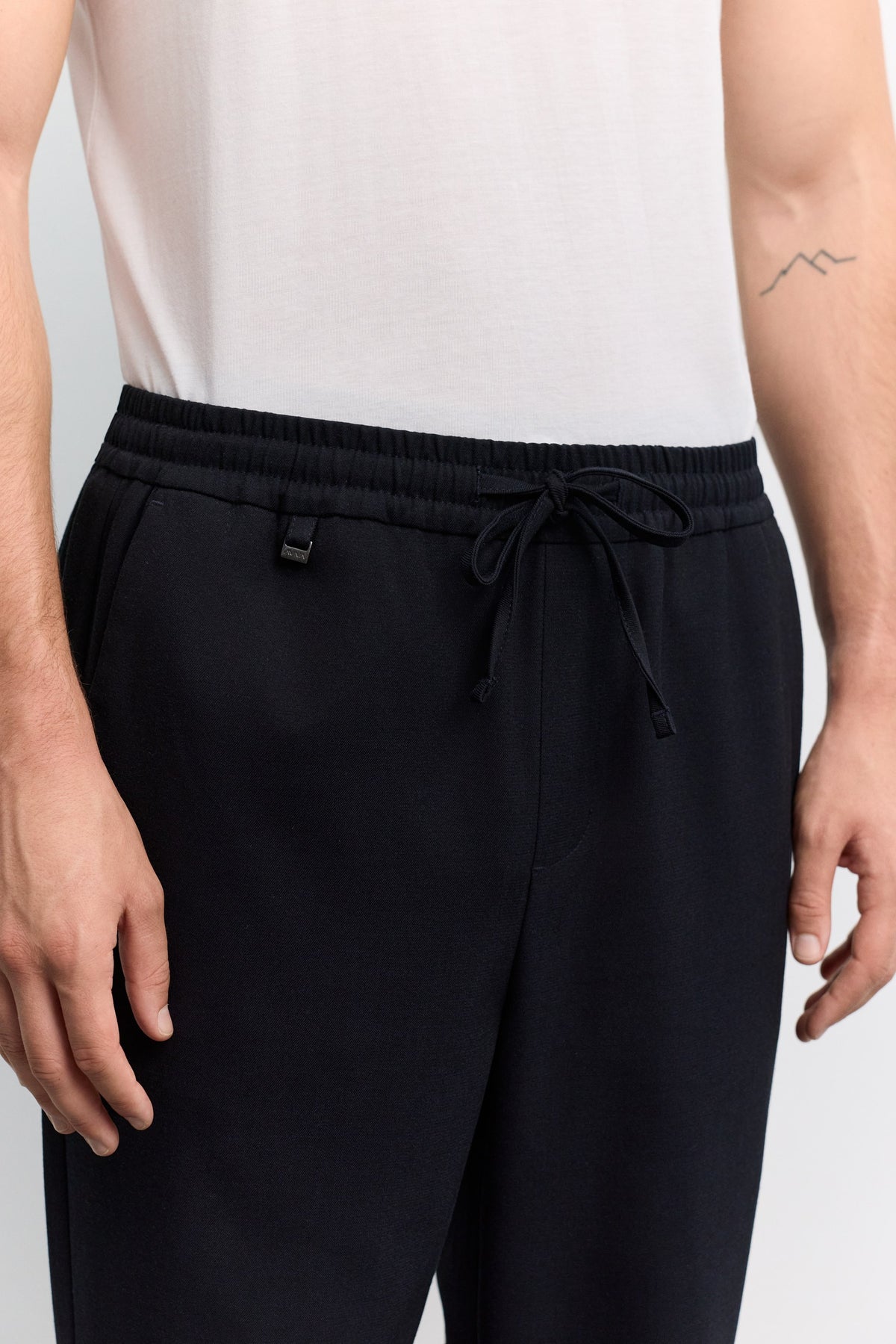 Lacivert Beli Lastikli Bağcıklı Kolay Ütülenen Jogger Pantolon