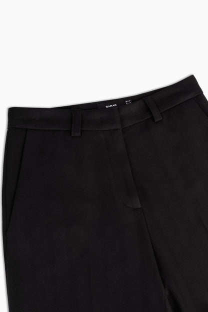 Mara Çizgili Siyah Pantolon