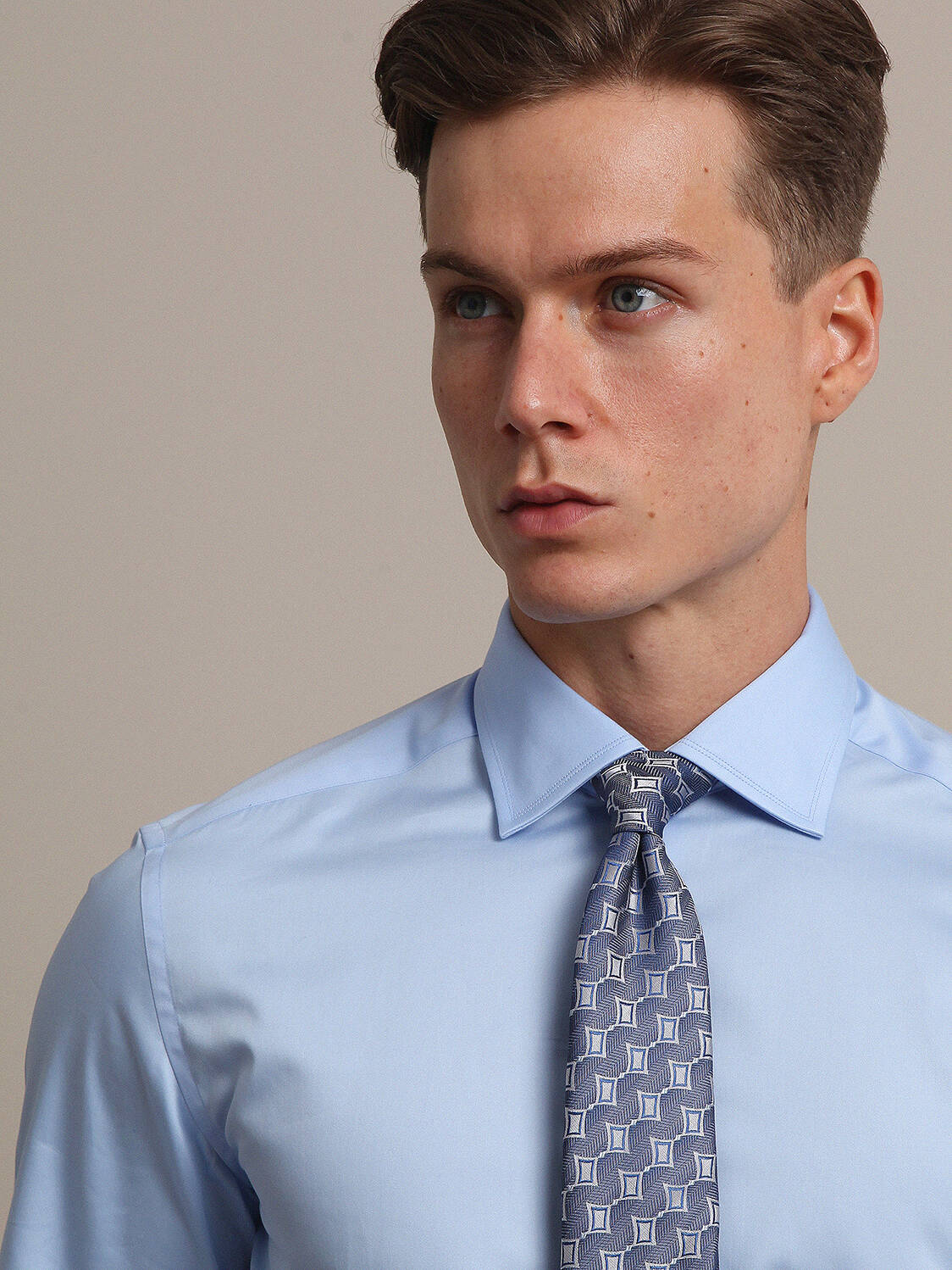 Mavi Düz Slim Fit Uzun Dokuma Klasik %100 Pamuk Gömlek