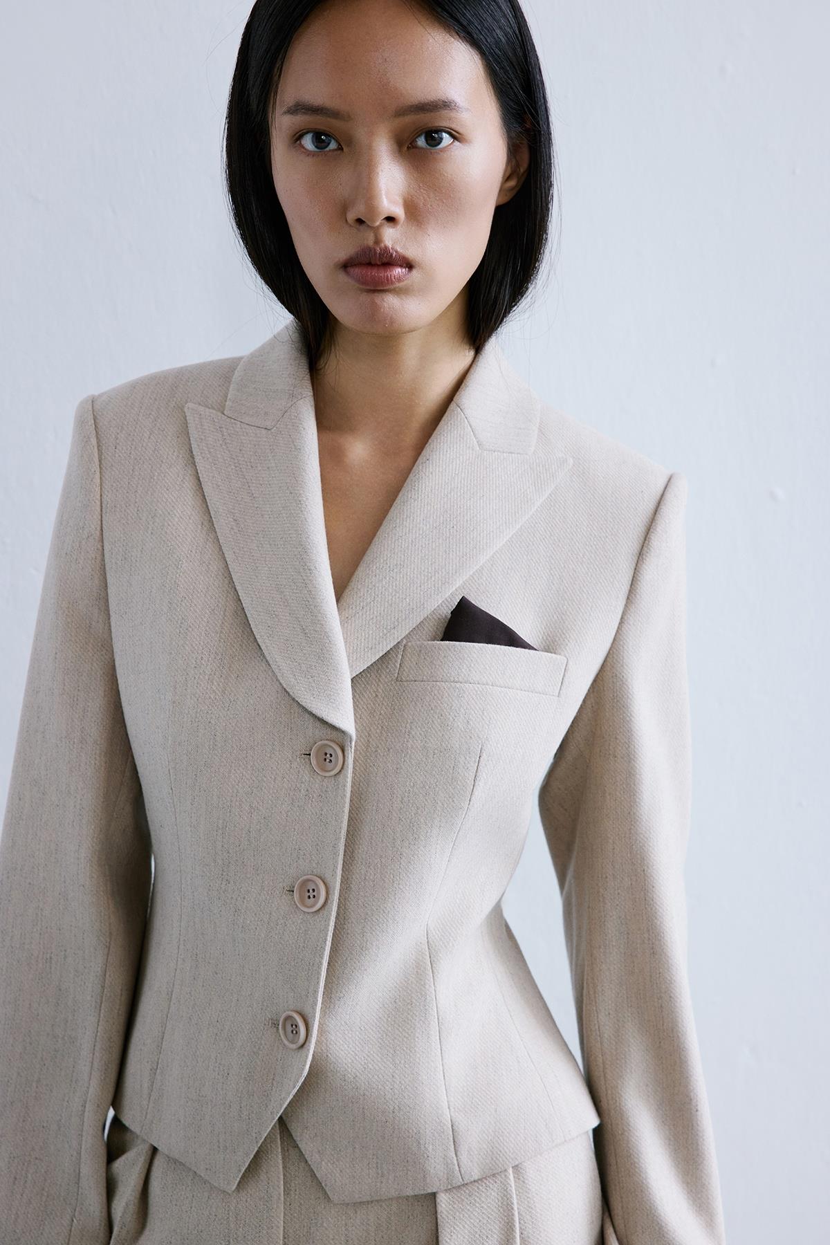 Melanj Dokulu Bej Ceket