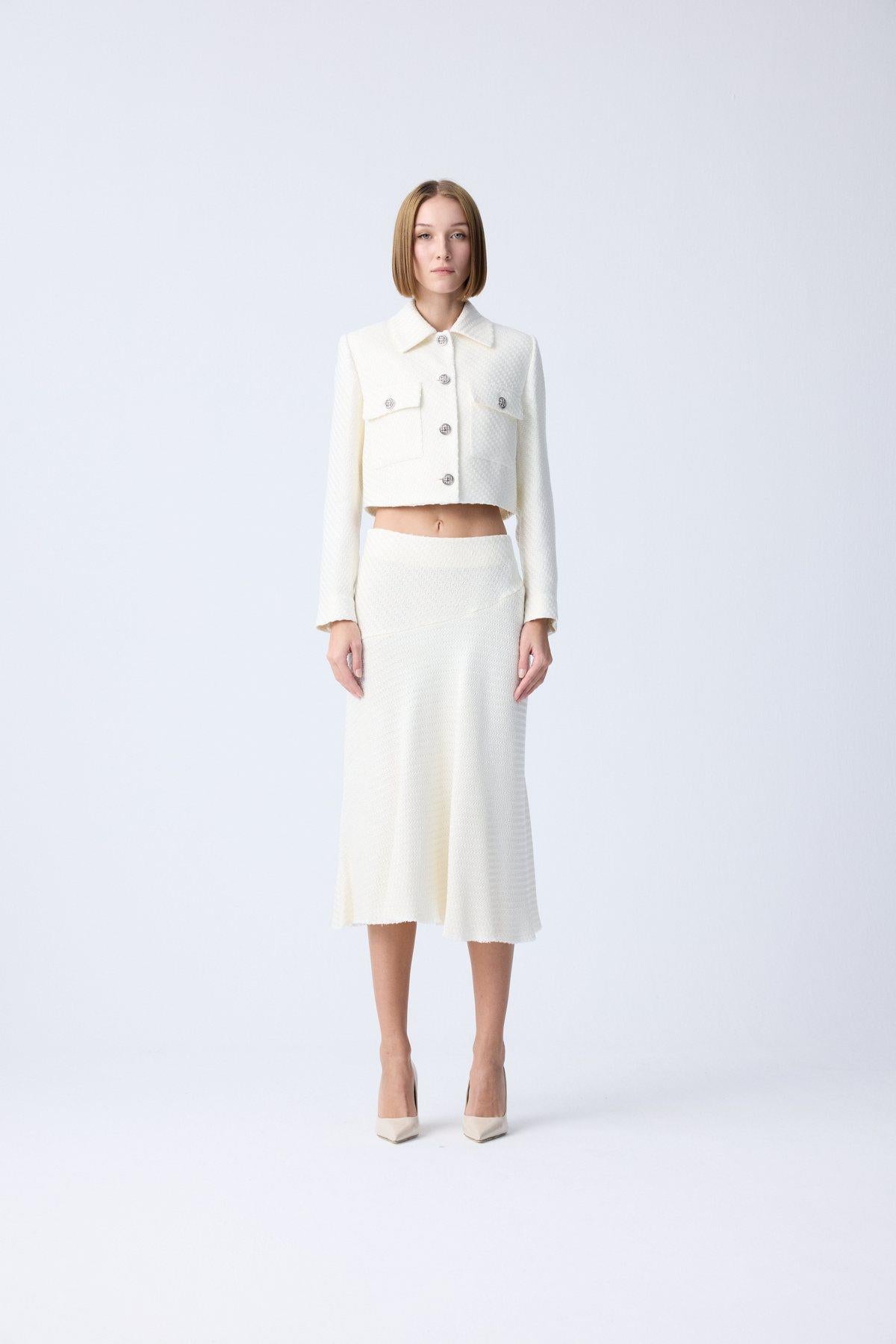 Metal Düğme Detaylı Ekru Ceket