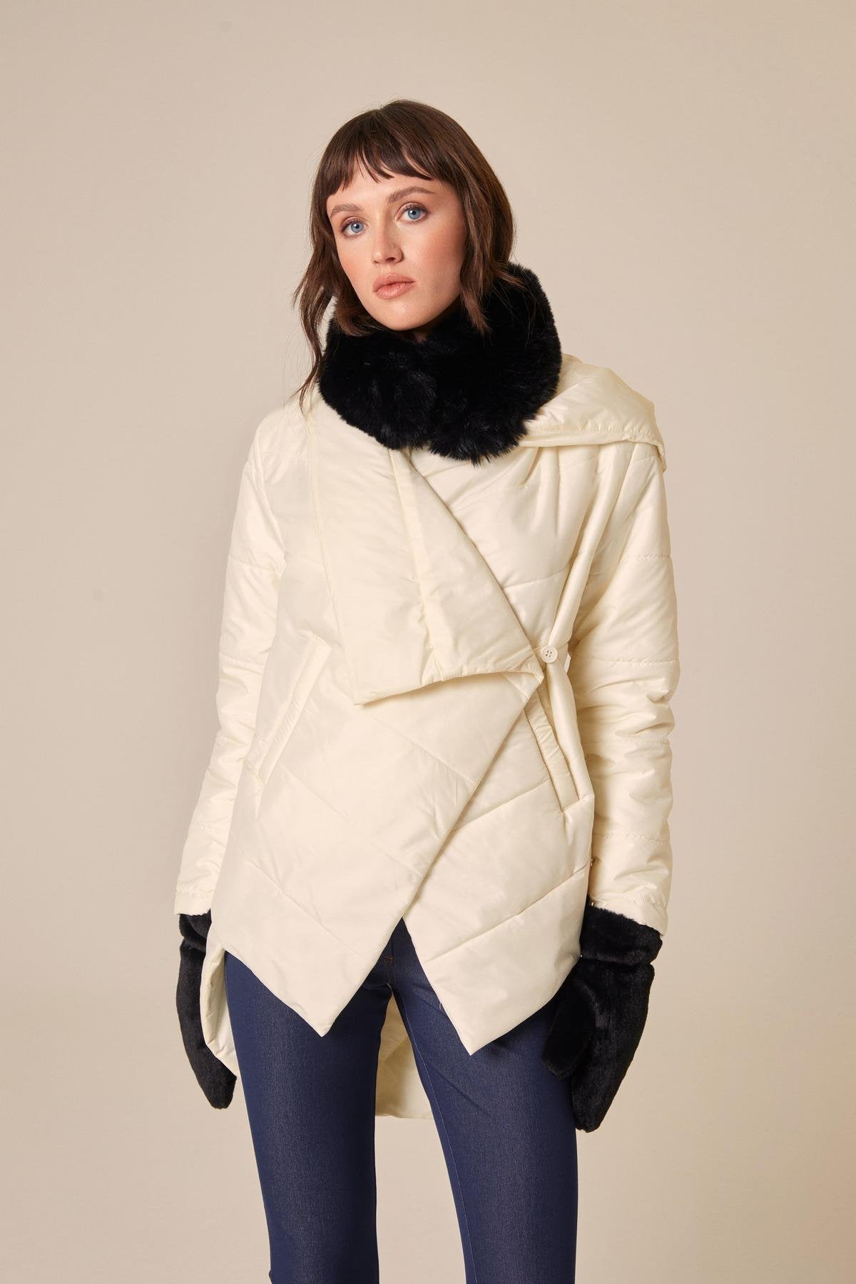 Mıknatıslı Siyah Kürk Boyunluk