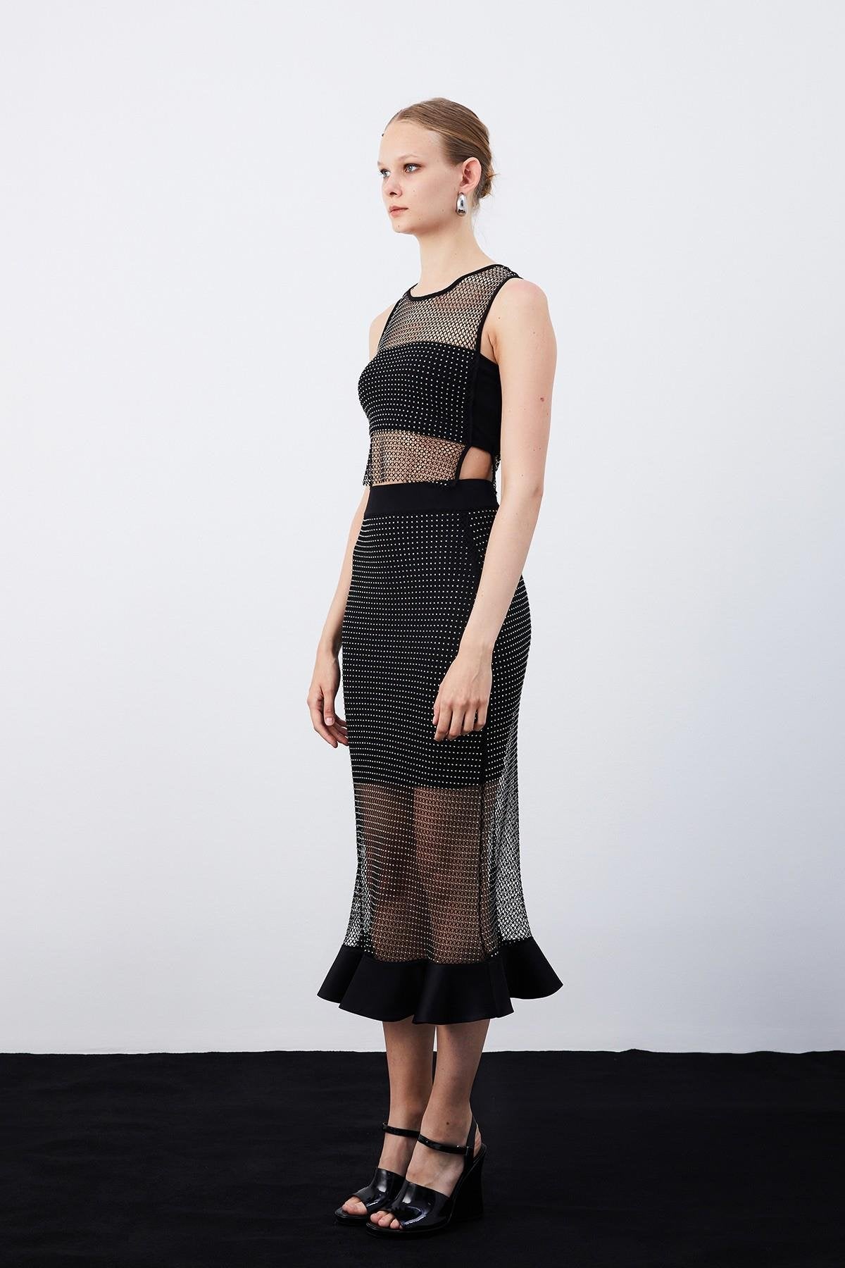 Parlak Taşlı Siyah Crop Bluz