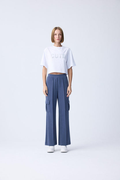 Payet Detaylı Beyaz Crop T-shirt