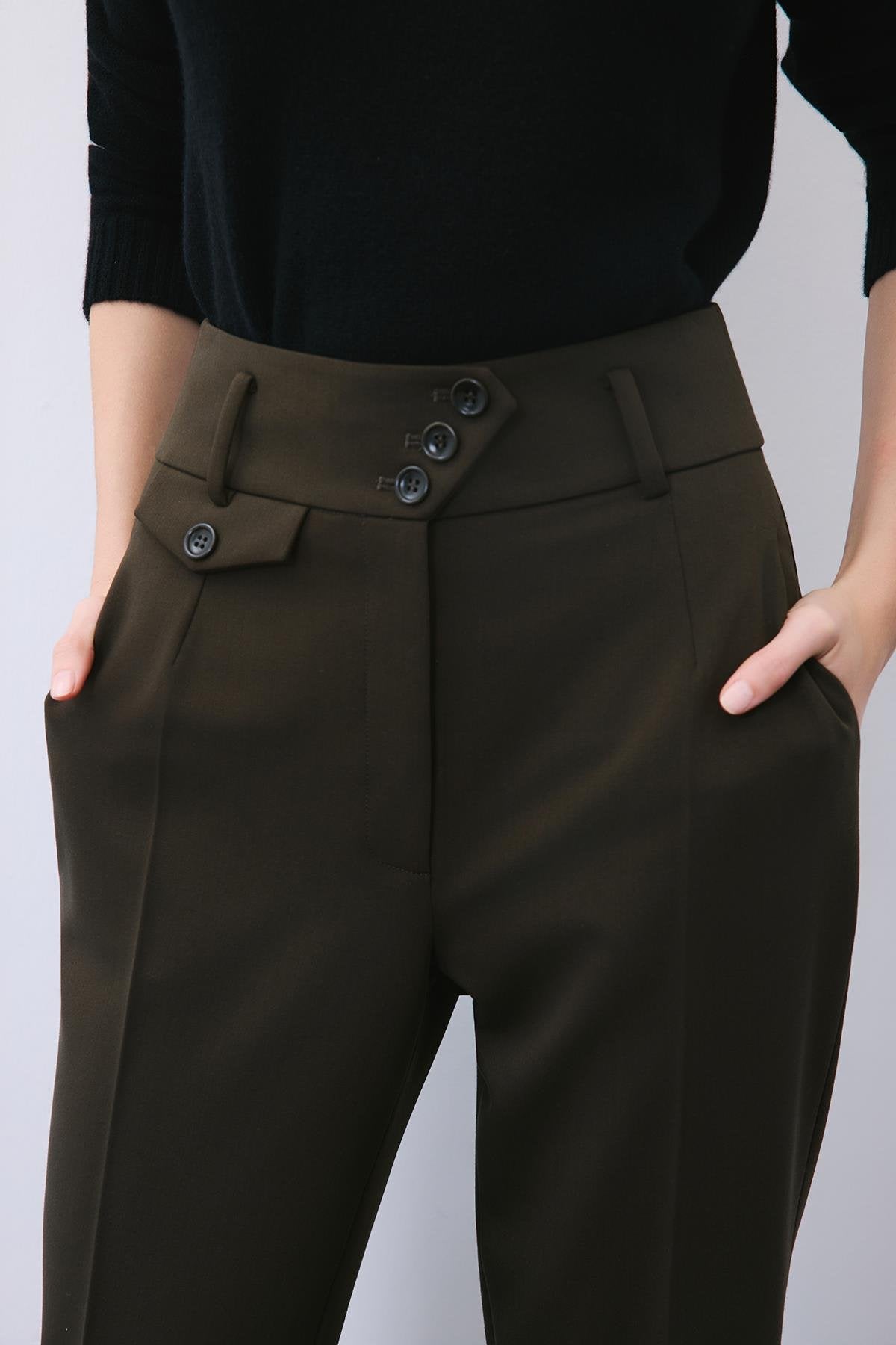 Pileli Dar Paça Yüksek Bel Haki Pantolon