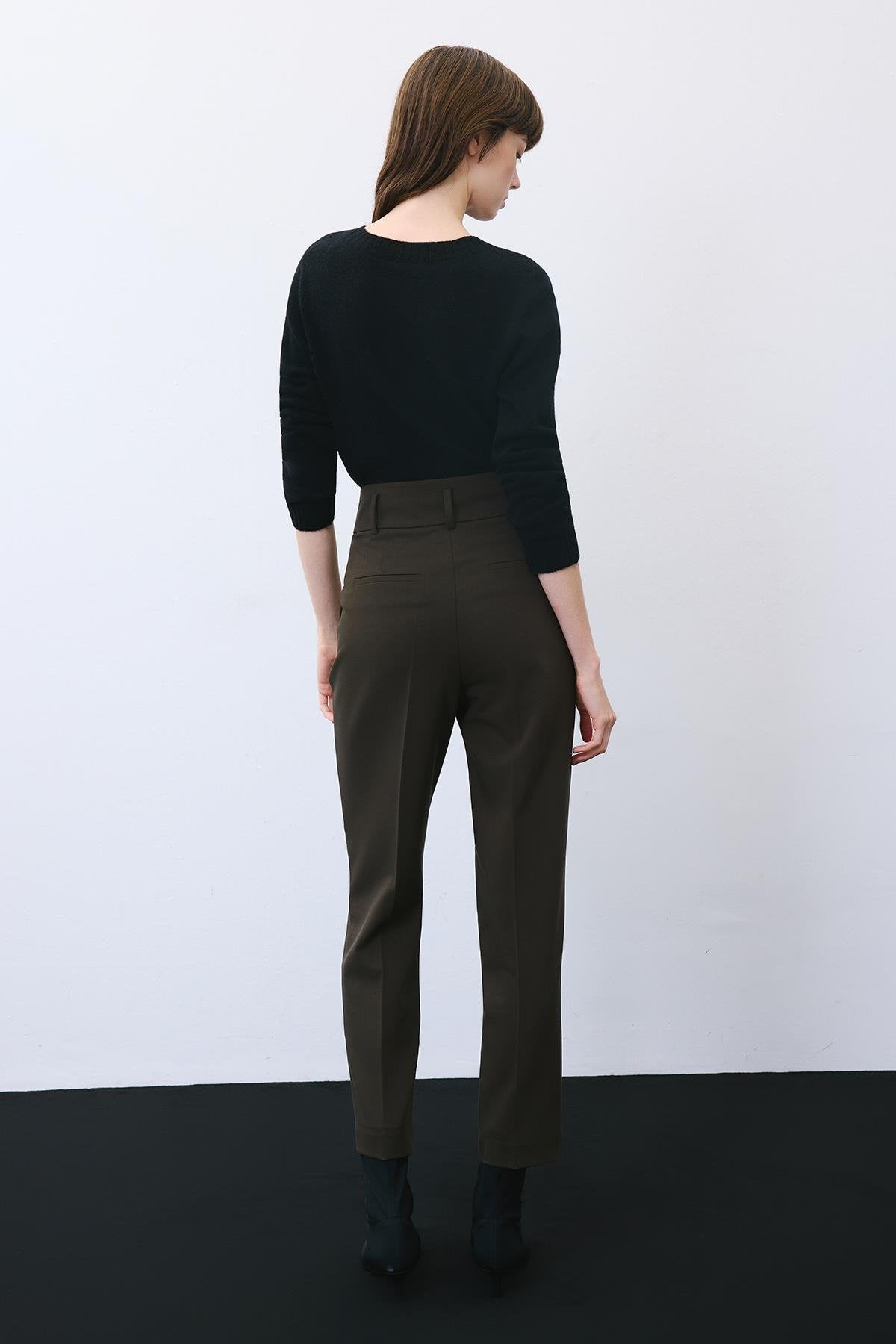 Pileli Dar Paça Yüksek Bel Haki Pantolon