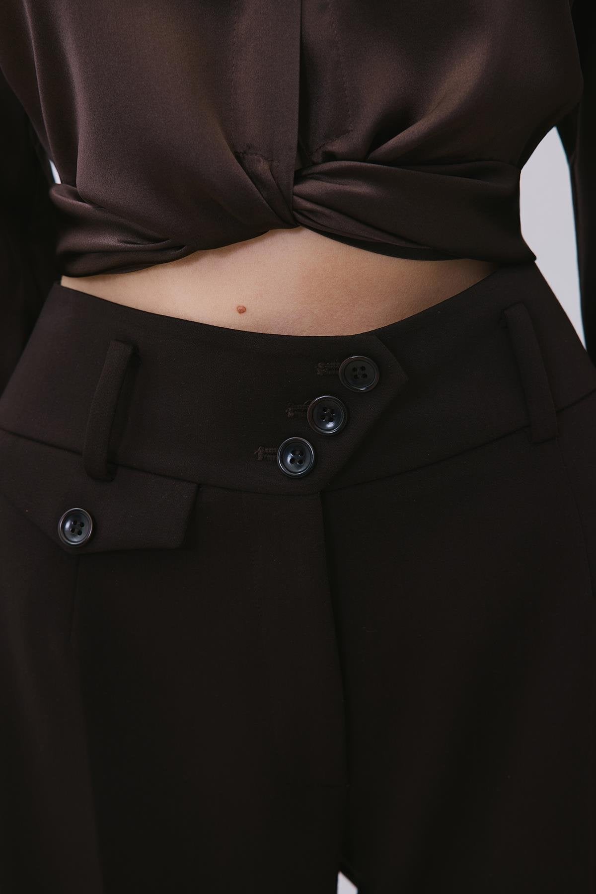 Pileli Dar Paça Yüksek Bel Kahve Pantolon