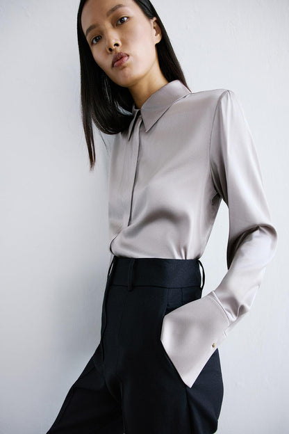 Şık Manşetli Uzun Kollu Gri Gömlek