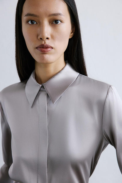 Şık Manşetli Uzun Kollu Gri Gömlek