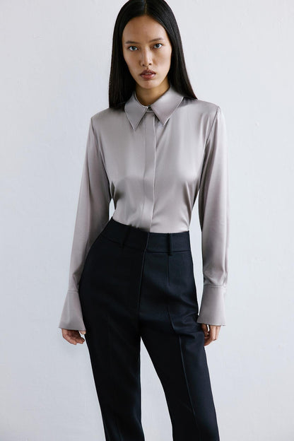 Şık Manşetli Uzun Kollu Gri Gömlek