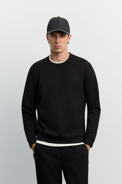 Siyah Bisiklet Yaka Kolay Ütülenen Sweatshirt