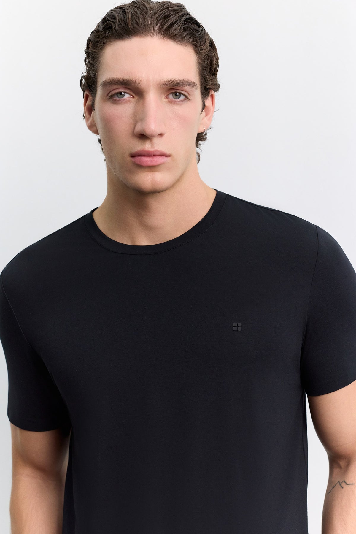 Siyah Bisiklet Yaka Soft Touch Premium Basic T-shirt