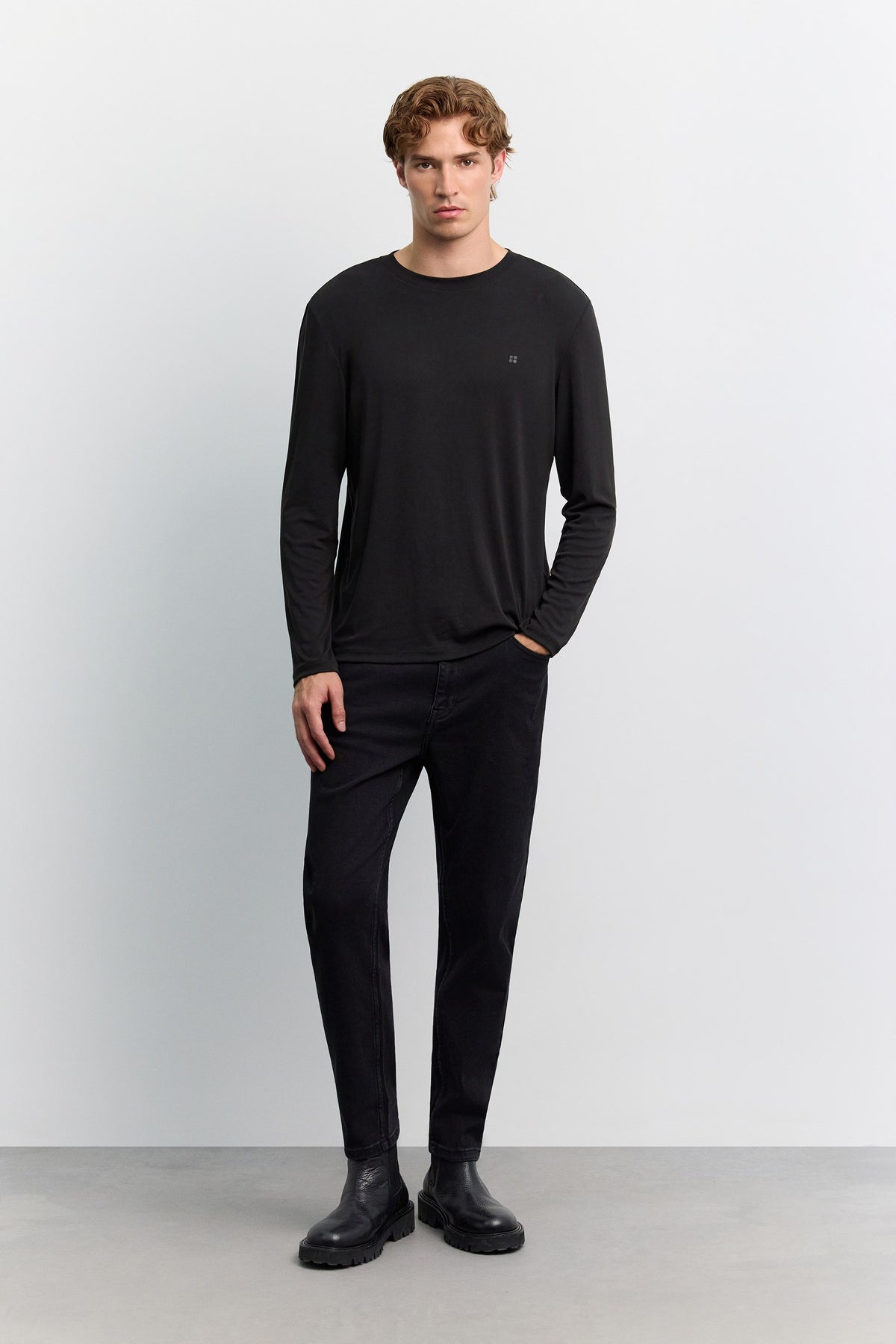 Siyah Bisiklet Yaka Uzun Kol Basic Modal T-shirt