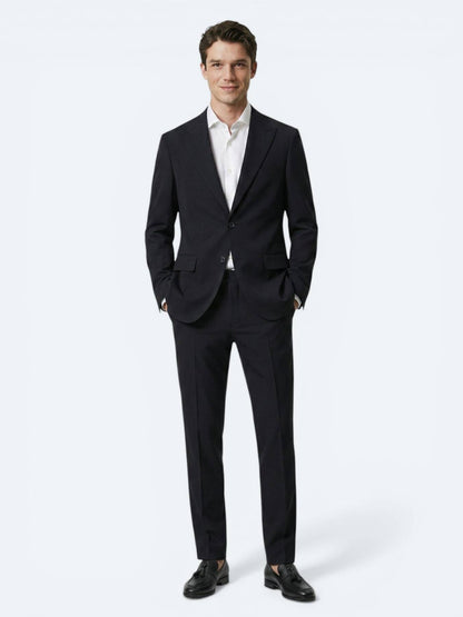 Siyah Çizgili Modern Fit Takım Elbise