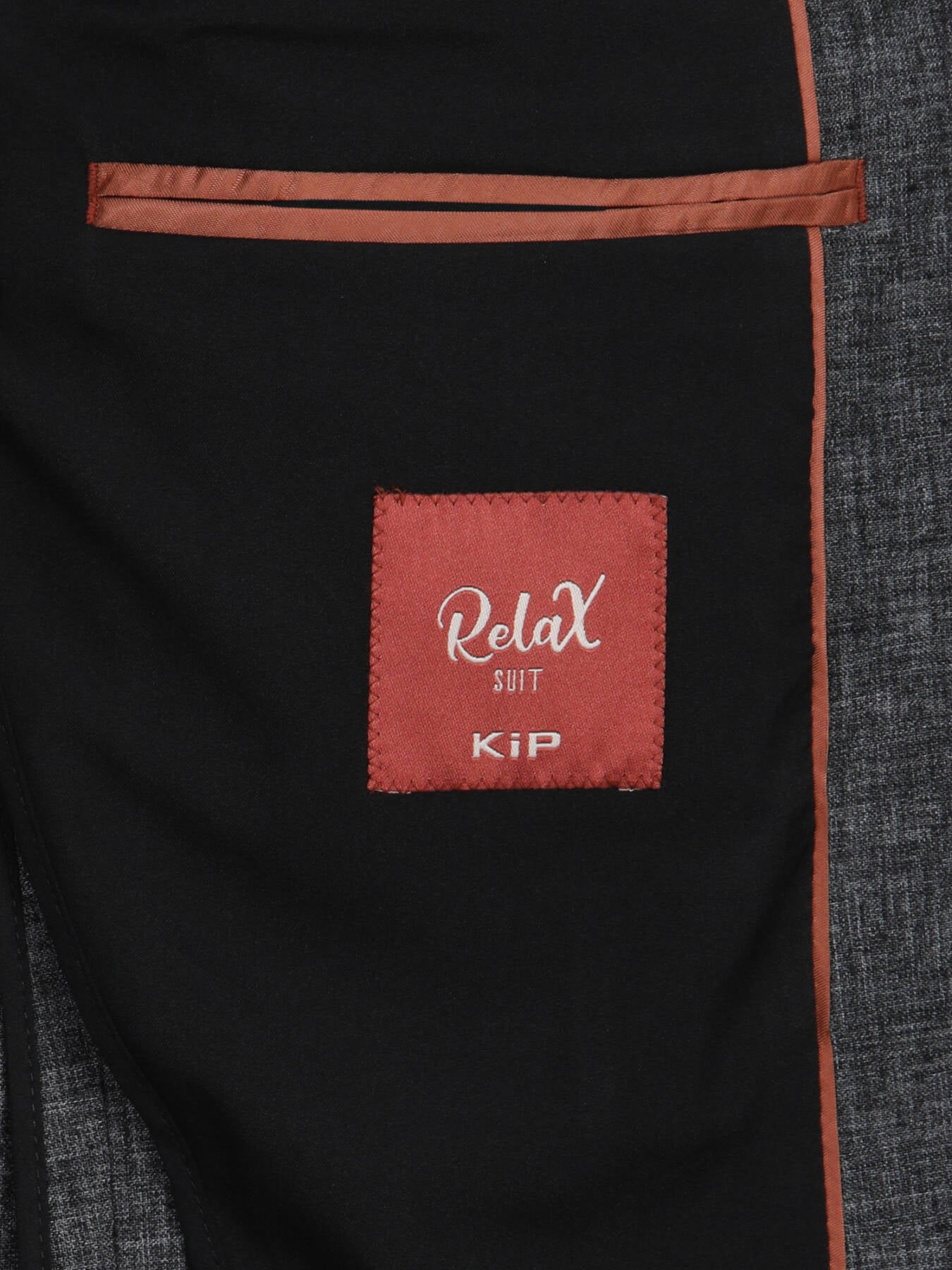 Siyah Desenli Modern Fit Keten Karışımlı Takım Elbise