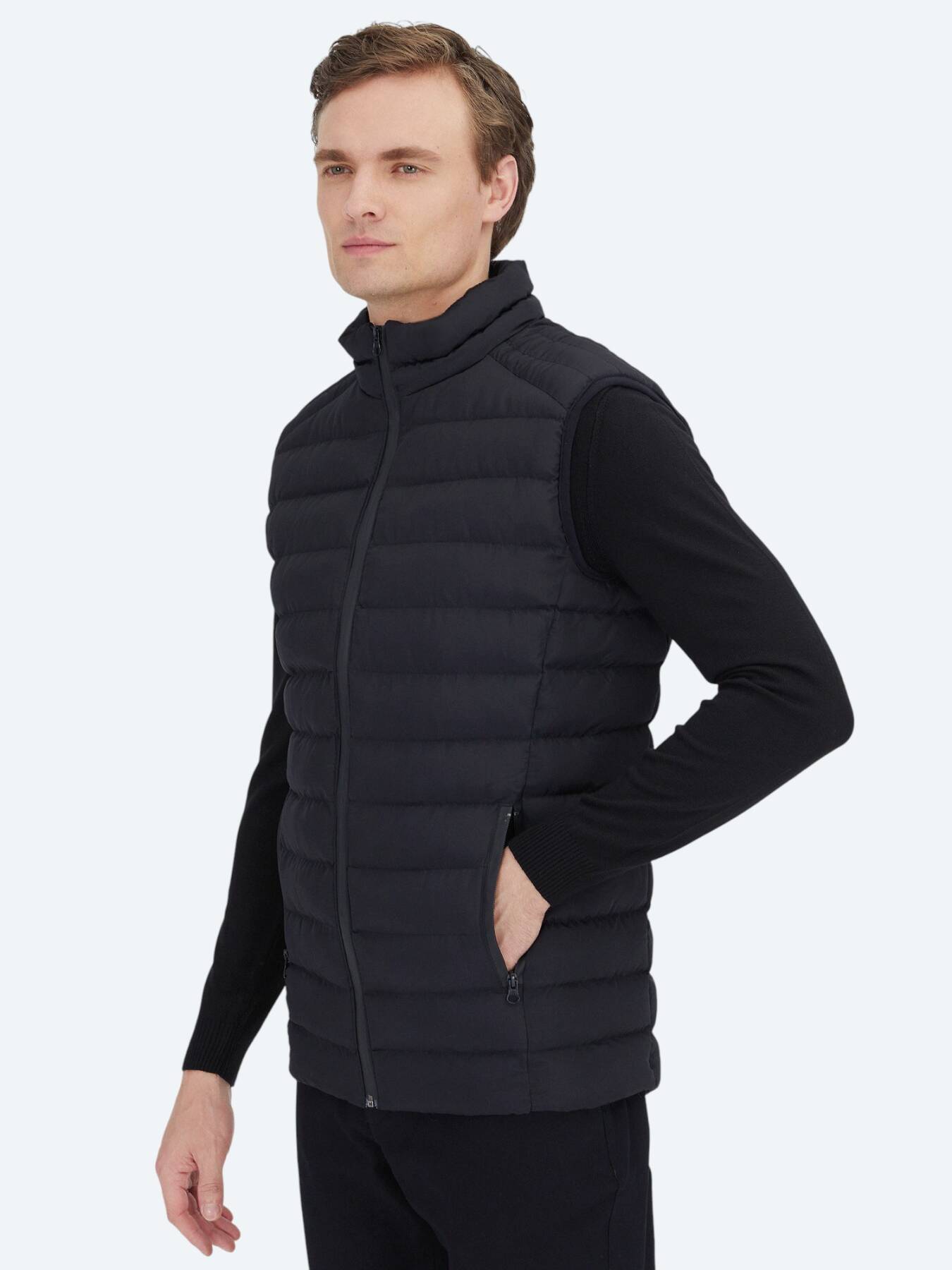 Siyah Dik Yaka Casual Dokuma Spor Yelek