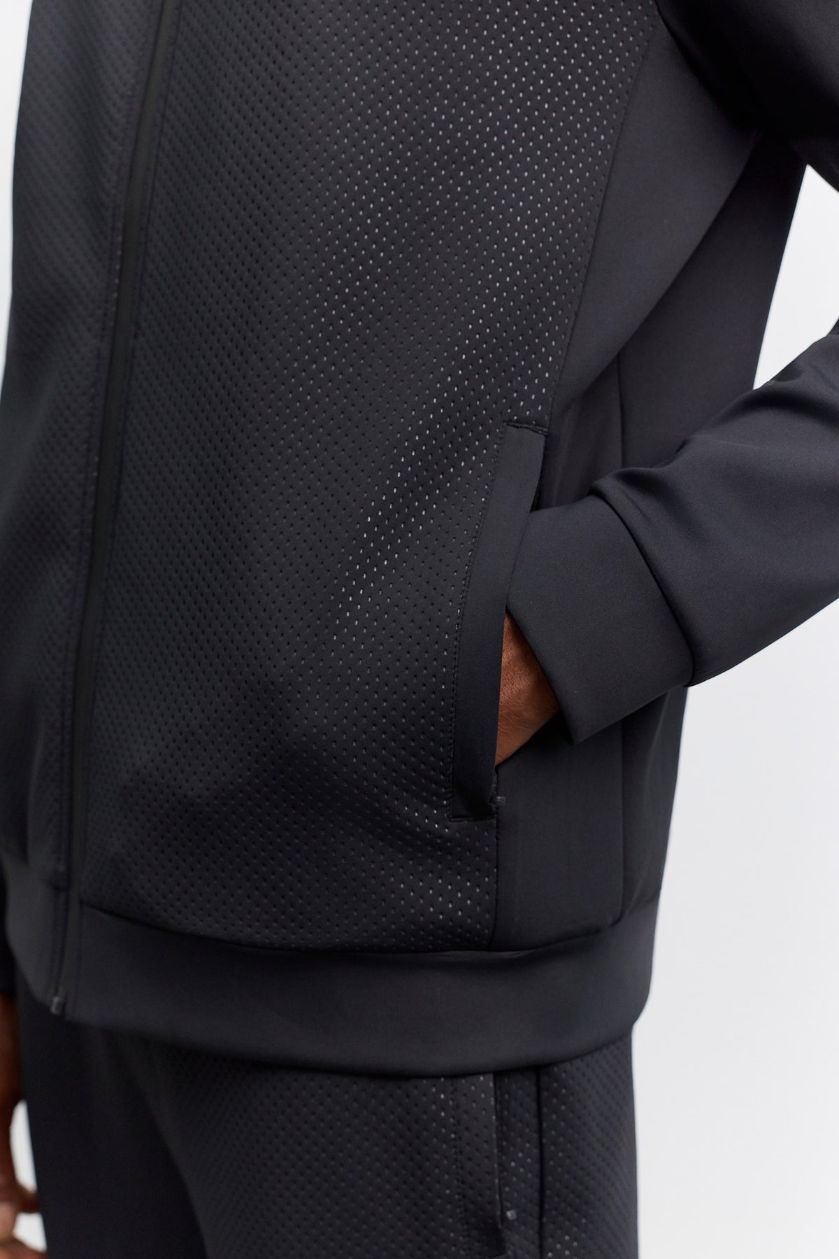 Siyah Dik Yaka Fermuarlı Ön Panel File Detaylı Yandan Cepli Teknik Sweatshirt