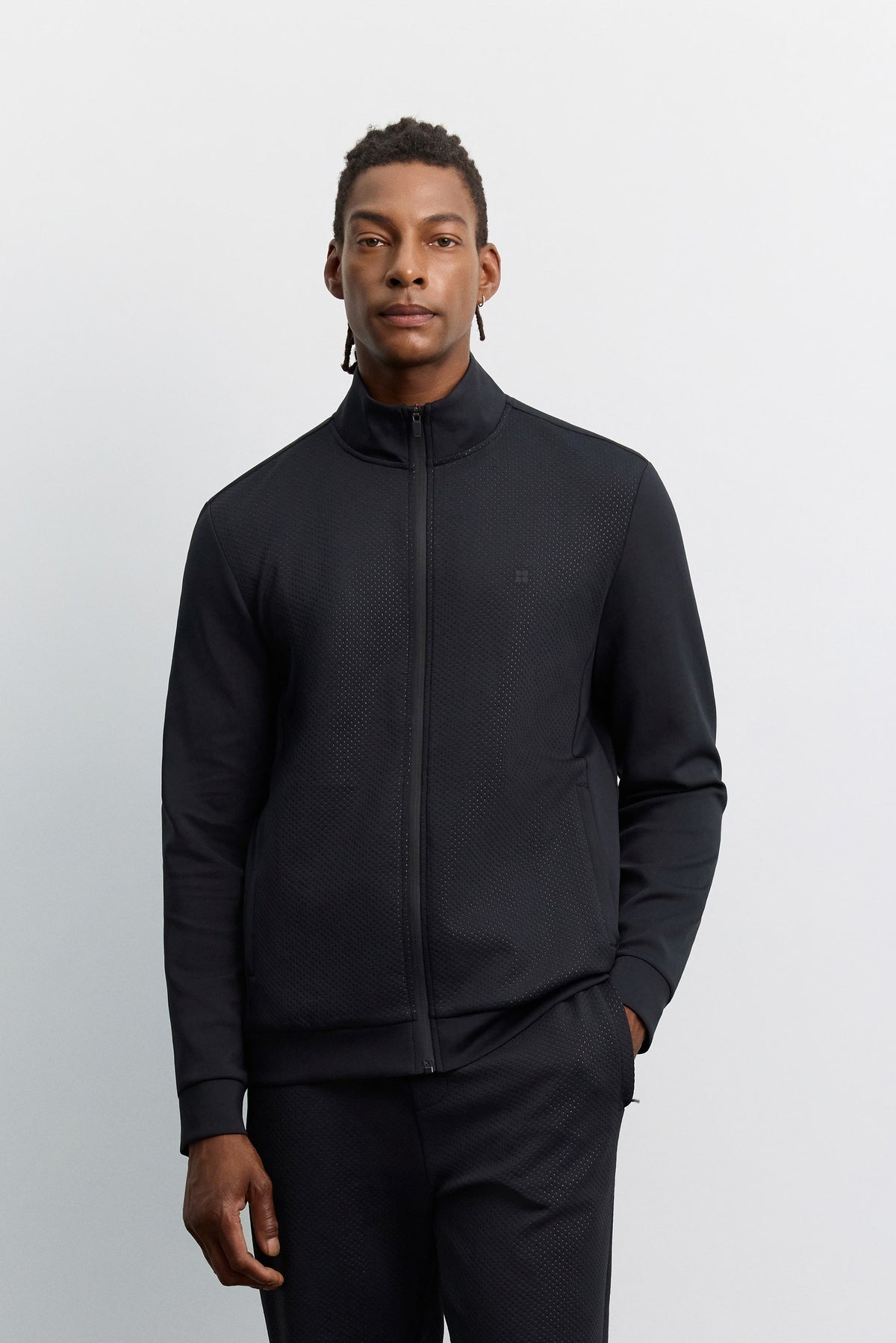 Siyah Dik Yaka Fermuarlı Ön Panel File Detaylı Yandan Cepli Teknik Sweatshirt