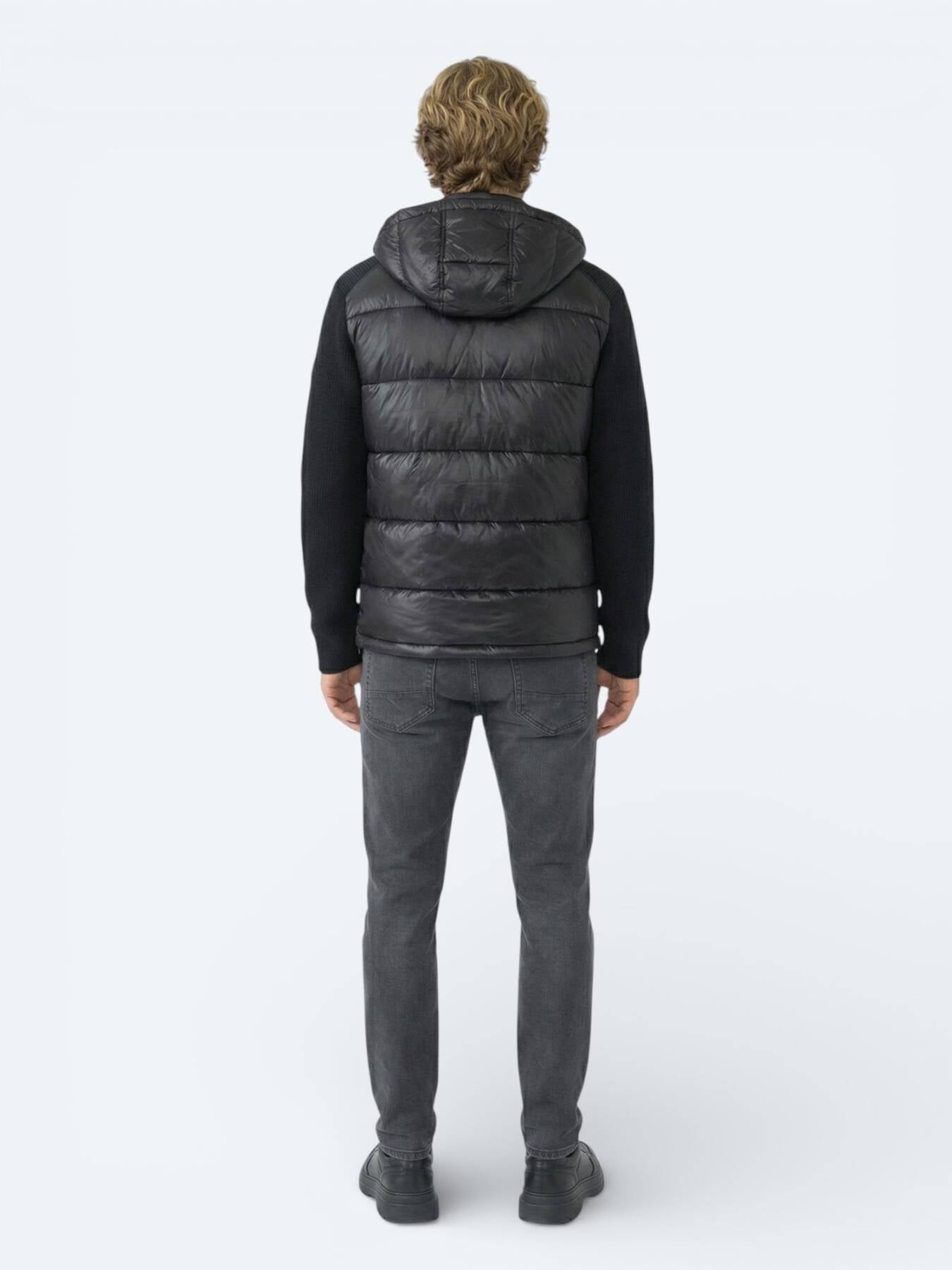 Siyah Regular Fit Kapüşonlu Casual Dokuma Mont