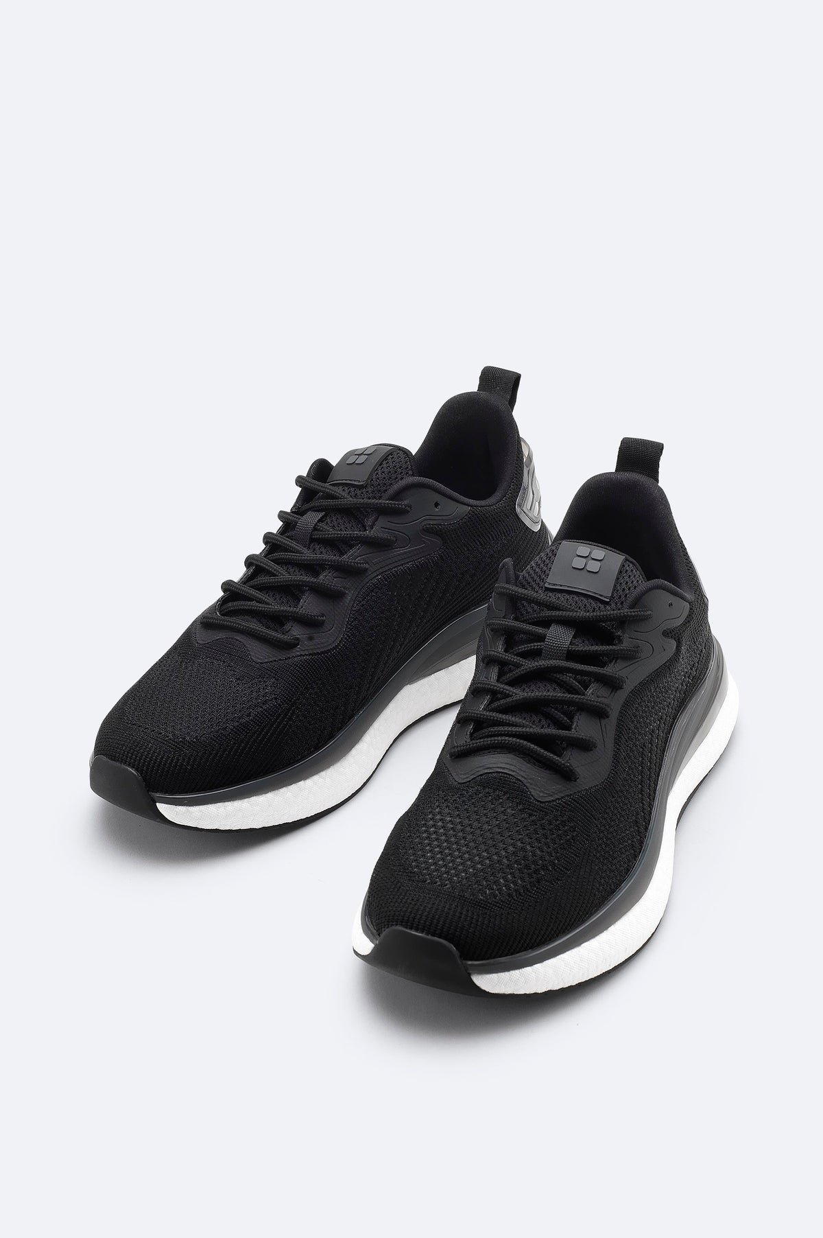 Siyah Nefes Alan Sneaker Ayakkabı