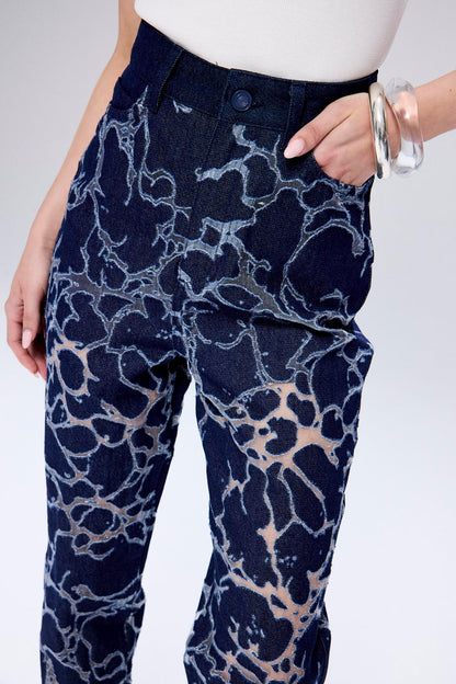 Transparan Detaylı Mavi Denim Pantolon