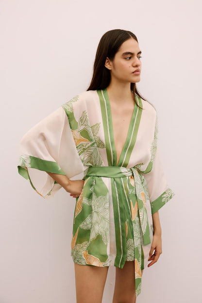 Tropikal Desenli Kuşaklı Yeşil Kimono