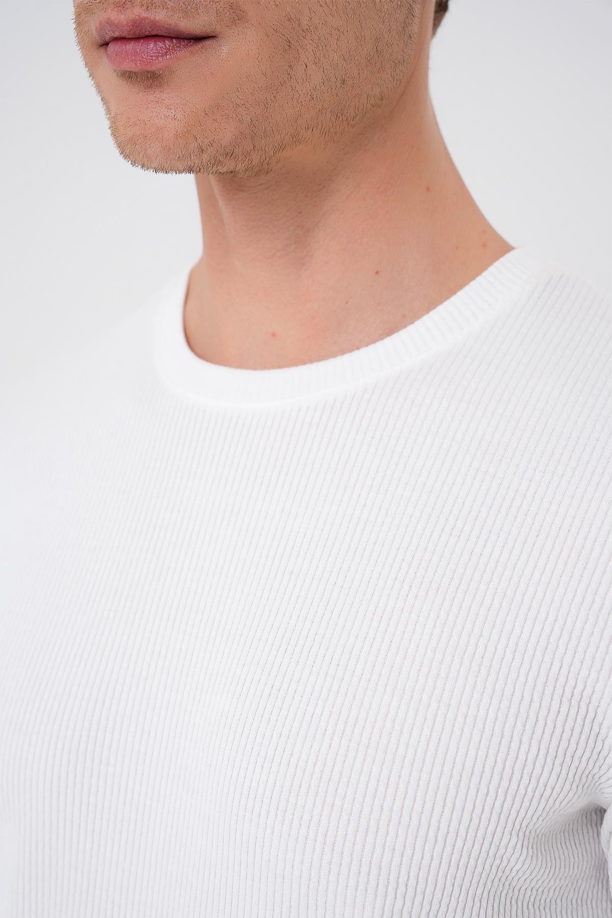 Ts 887 Slim Fit Beyaz T-shirt