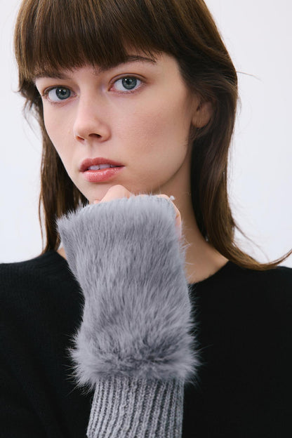 Tüy Dokulu Antrasit Triko Eldiven