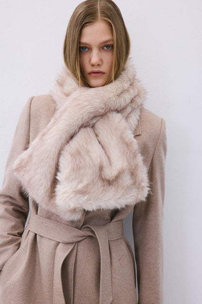 Tüy Dokulu Bej Kürk Boyunluk