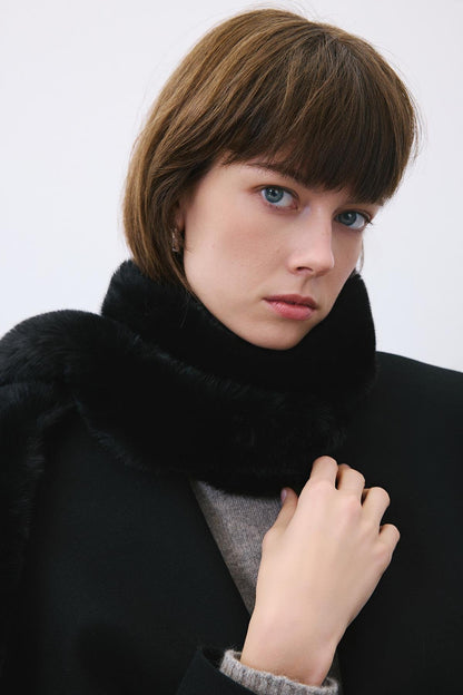 Tüy Dokulu Siyah Kürk Atkı