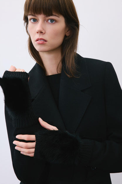 Tüy Dokulu Siyah Triko Eldiven