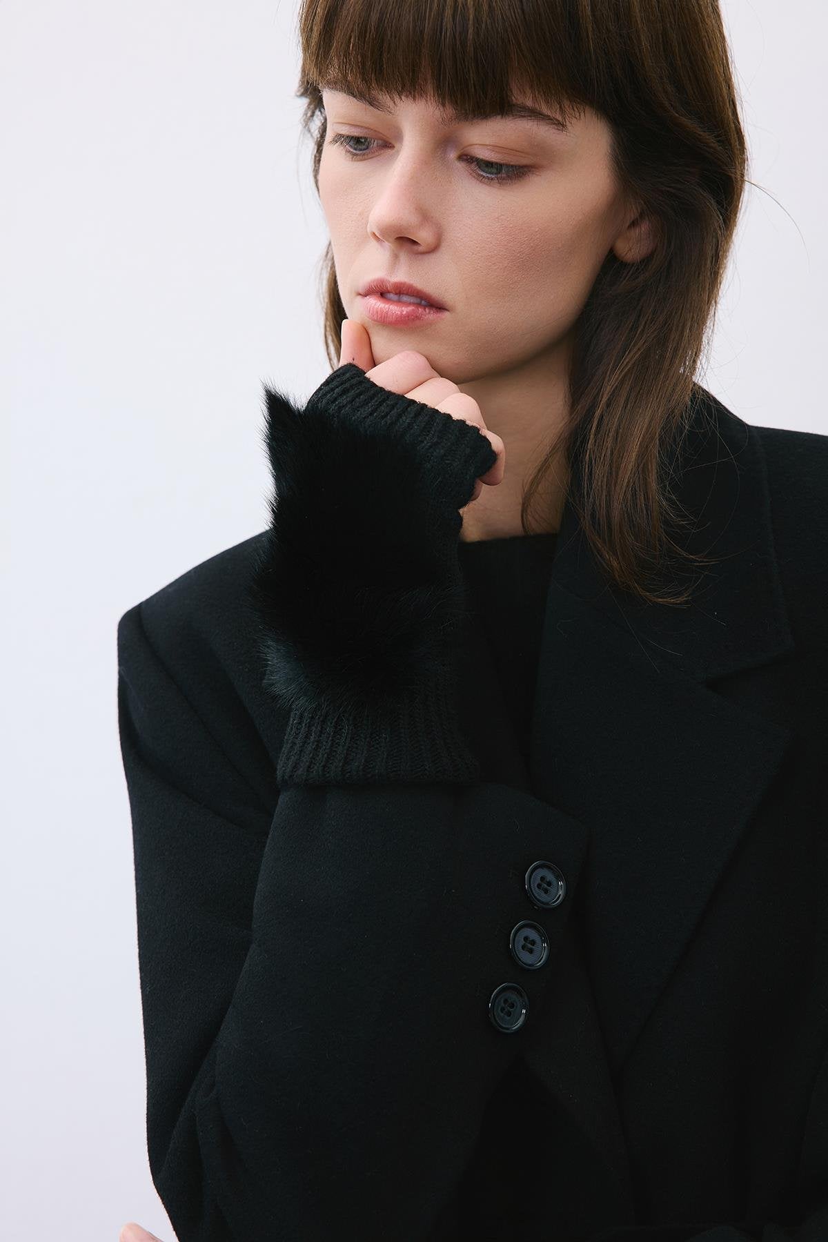 Tüy Dokulu Siyah Triko Eldiven