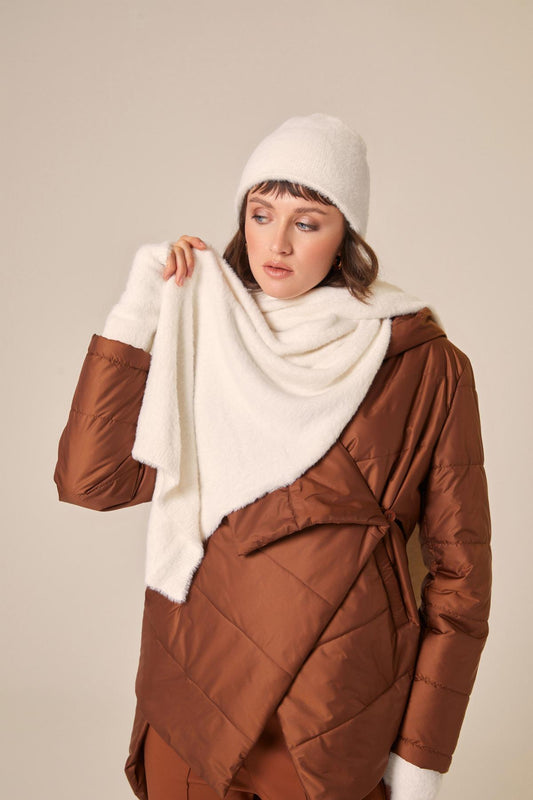 Tüylü Ekru Yumuşak Atkı