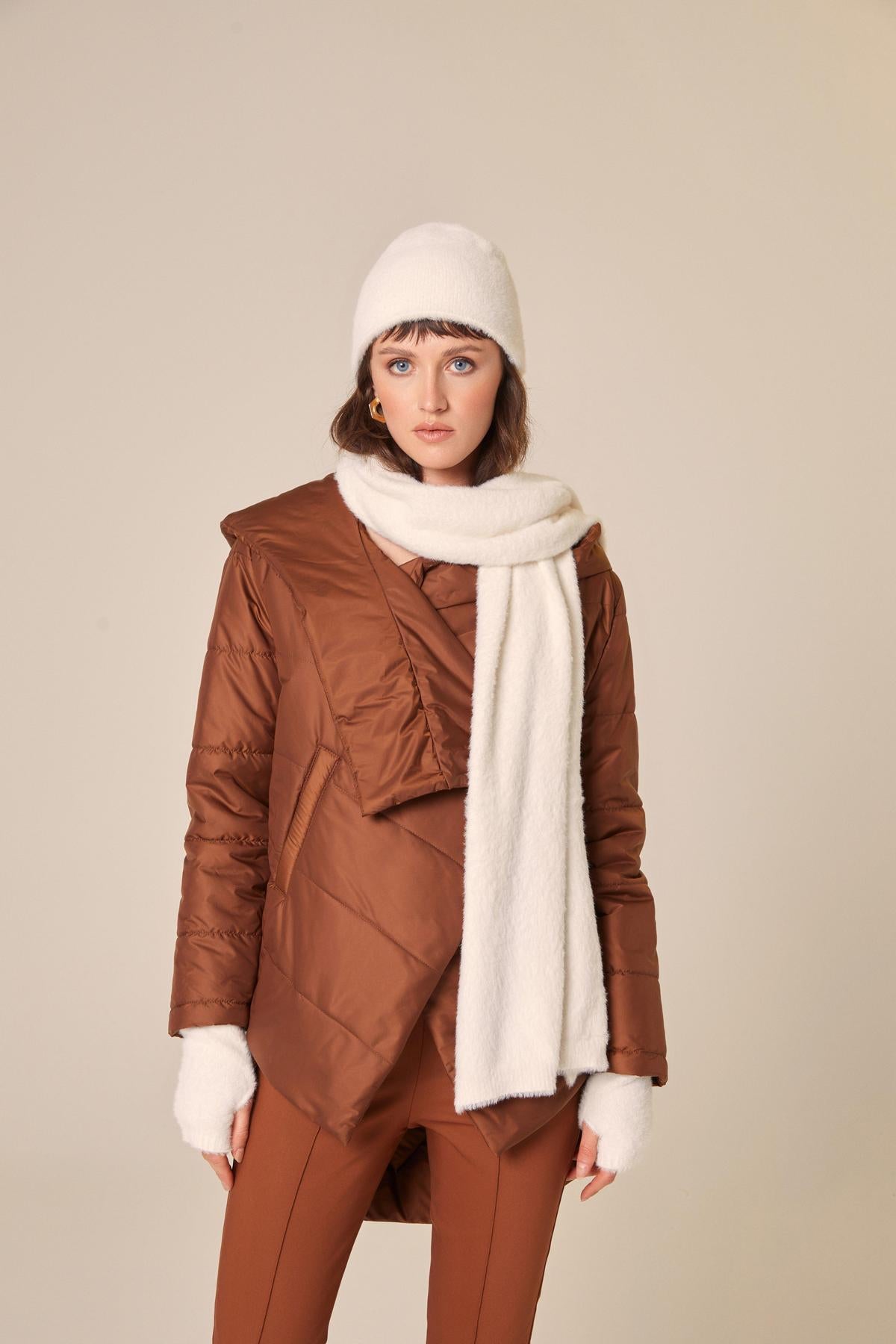 Tüylü Ekru Yumuşak Atkı