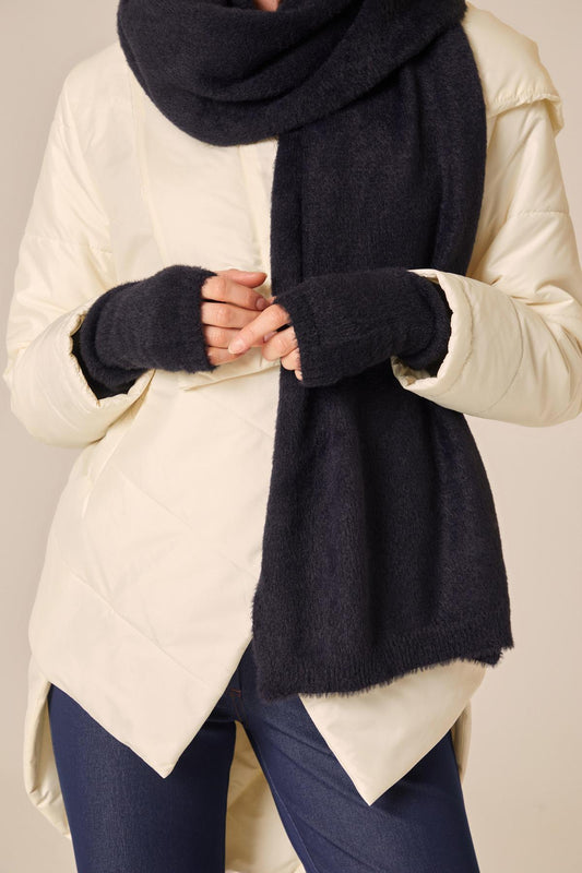 Tüylü Siyah Kesik Eldiven