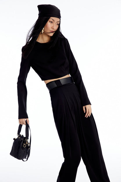 Uzun Kollu Siyah Crop Bluz