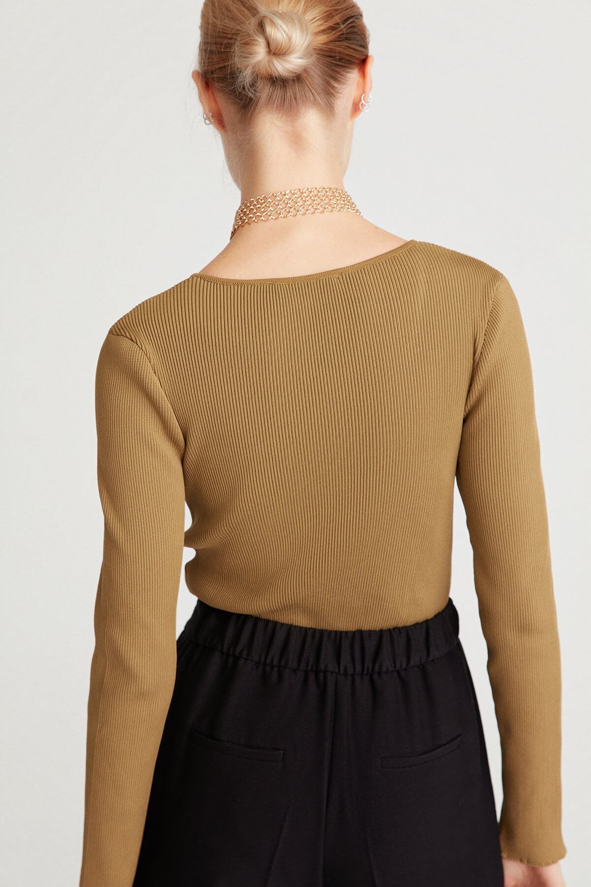 Haki V Yaka Uzun Kollu Triko Body