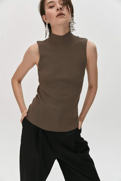 Kahverengi Yarım Balıkçı Kolsuz Triko