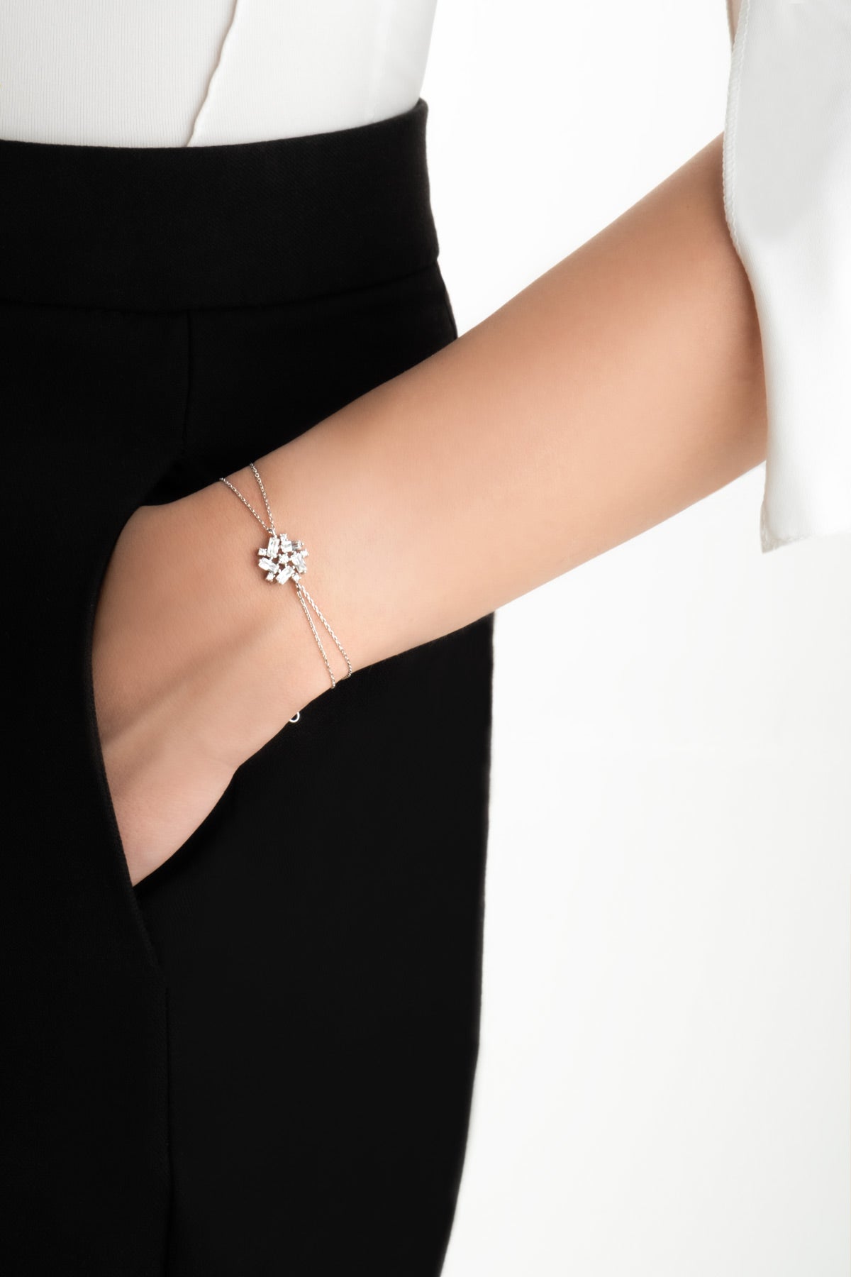 Beyaz Altın Sertifikalı Premium Created Taşlı 19 Cm Baget Bileklik  Ww06560160199