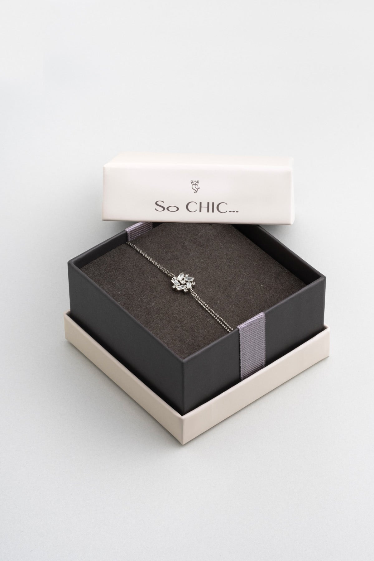 Beyaz Altın Sertifikalı Premium Created Taşlı 19 Cm Baget Bileklik  Ww06560160199