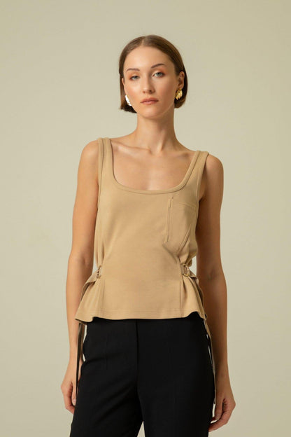 Yanları Tokalı Camel Askılı Top
