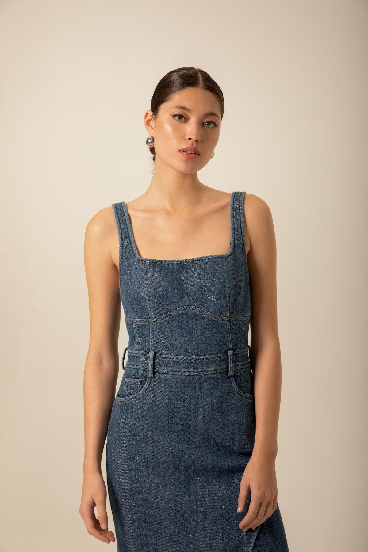 Yırtmaç Detaylı Lacivert Denim Elbise